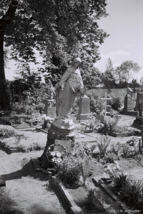 6.R.C. Cemetery, Ashmjany 2017, 2017117- (F1080009
