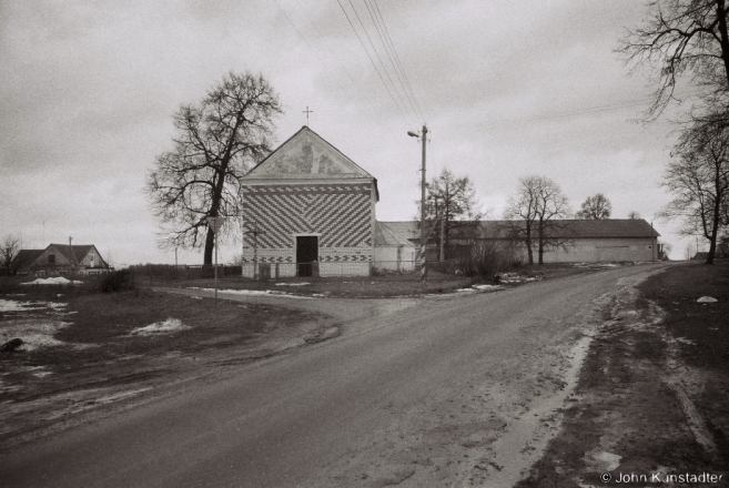 6a.Churches of Belarus CCXLI, Late 16th Century(?) Chapel, Covered in Brick Siding 1990's, Now R.C. Chapel of Our Lady of Vostrabrama, Uzhanka 2016, 2016063-0A