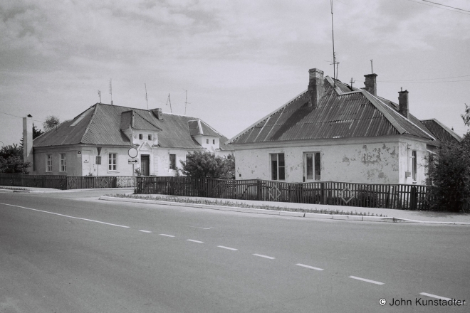 Polish-era-administrators'-housing-complex-uradavaja-kalonia-Stoubtsy-2017-2017128-15A