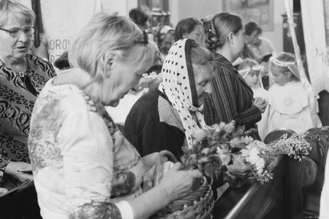 6b.Blessing-of-Flowers-Patronal-Feast-of-the-Assumption-R.C.-Church-of-the-Assumption-of-the-BVM-Krasnaje-2019-R2019161-18A2