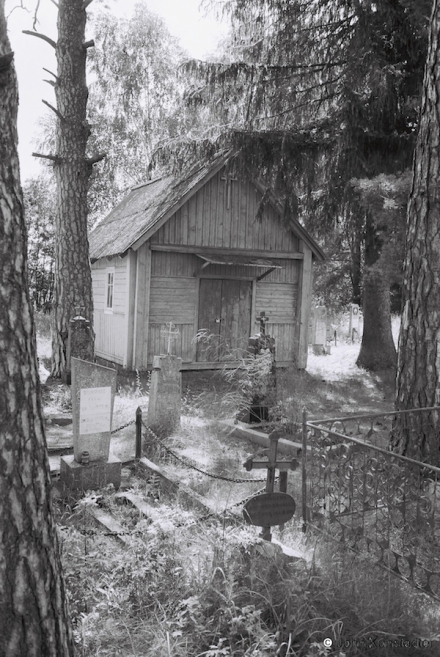 7.Churches-of-Belarus-CDXC-R.C.-Cemetery-Chapel-Kozjevichy-2016