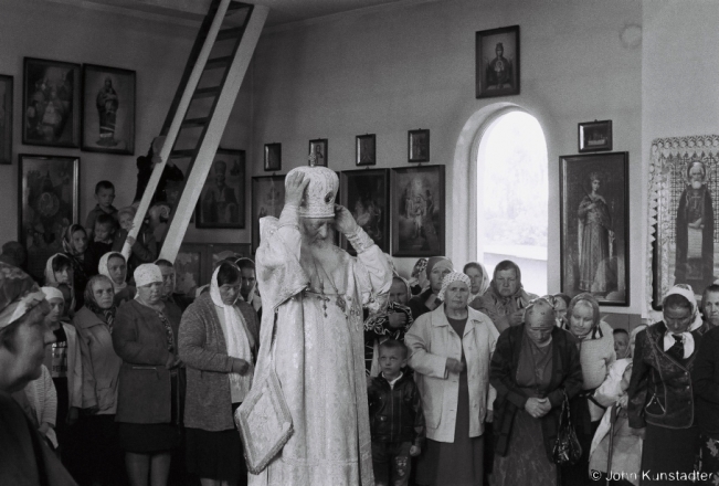 7.Dressing of Archbishop S'tsjafan, Feast of St. John Evangelist, V. Maljeshava 2018, 2018104_16A