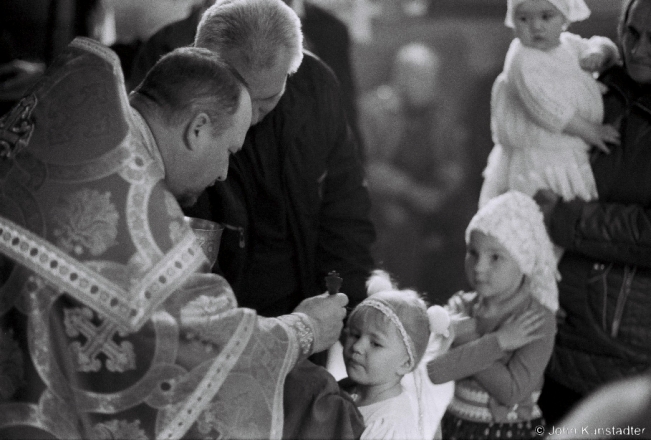 7b.Childrens-Communion-Easter-Monday-Service-Azdamichy-2019-2019046_30A