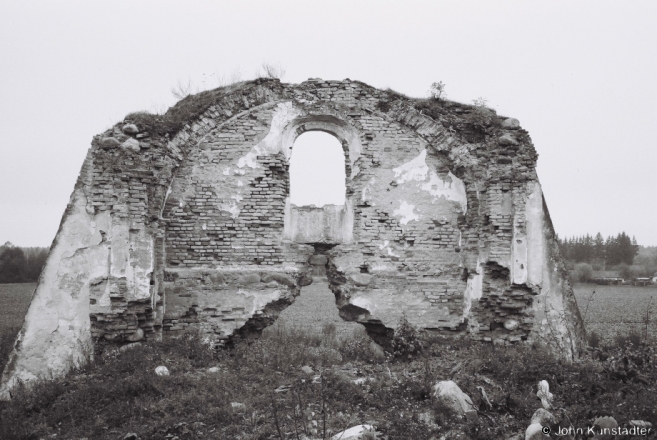 7c.Churches-of-Belarus-CCCLXXXIII-Ruins-of-Calvinist-Chapel-1633-Hajtsjunishki-20122012320-47