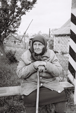 7c.Granny, Sitsitsk 2017, 2017152-22A (000054