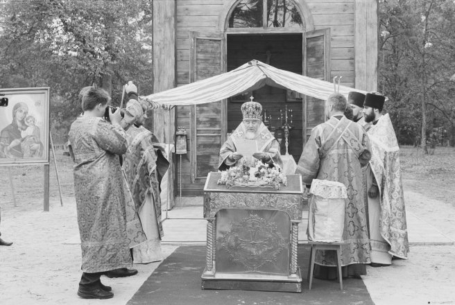 8a.Bestowing-of-Priestly-Rank-on-Father-Dmitryj-Consecration-of-New-Chapel-of-the-Raising-of-the-True-Cross-Ljenin-2019-2019235-16A