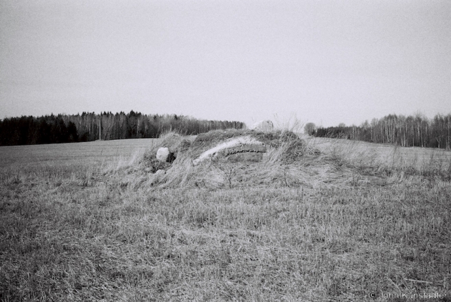9b.German-WWI-Pillbox-between-Asany-Panara-2016-2016115-22A