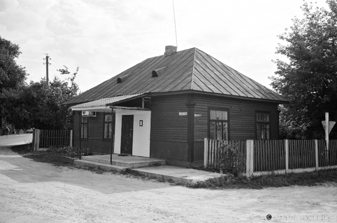 9b.Pre-War Building, Hutava 2016, 2016263b-23A (00080023