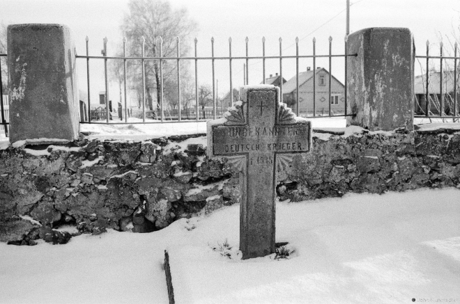 9g.Grave of Unknown German Soldier from WWI, Dauhinau 2016, 2016355-8A (65180008