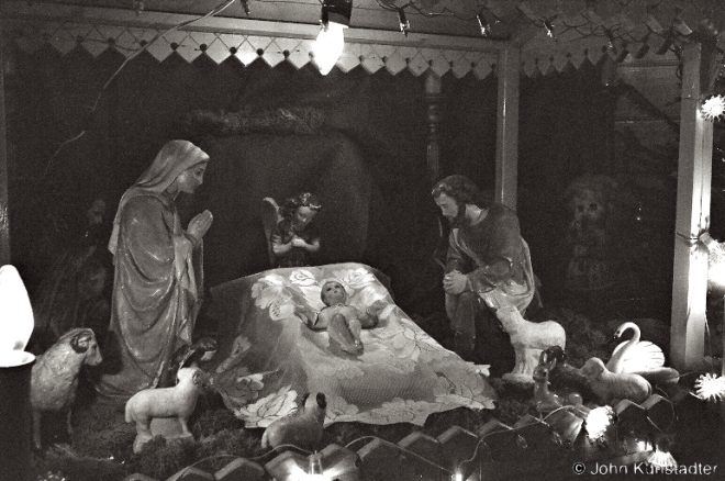 Creche Scene, Roman Catholic Church of the Birth of the Blessed Virgin Mary, Dudy 2008, 2008032a-7A