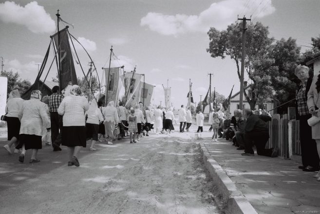 Procession, Feast of Corpus Christi, Kramjanitsa 2014, F1090022(2014252-