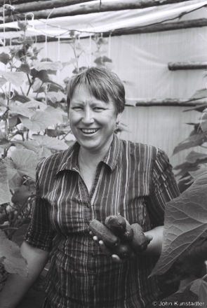 Farming in Polesia, Vjerka's Cucumbers, Tsjerablichy 2016, 2016158- (F1070018