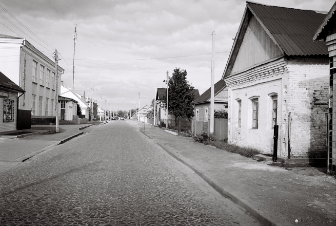 Polish-Era-Cobblestone-Street-Davyd-Haradok-2017-2017153-35