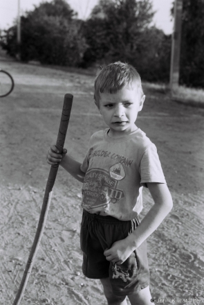 Portraits of Polesia, Waiting for the Cow to Come Home, Tsjerablichy 2016, 2016224- (F1000018