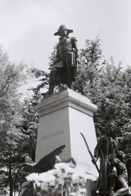 Statue-of-Tadevush-Kastsjushka-Lafayette-Square-Washington-DC-2012-2012102-17A