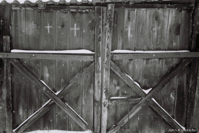 Winter in Polesia, Blessing of Barns after Vadokhryshcha, Ljubavichy 2012, 2012015-34A