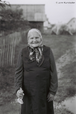 belarus-in-faces-granny-valjantsina-iody-2011-2011229-13