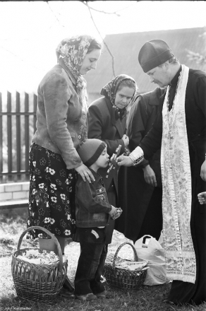 blessing-of-bread-for-tsjerablikau-holy-saturday-azdamichy-2009-1