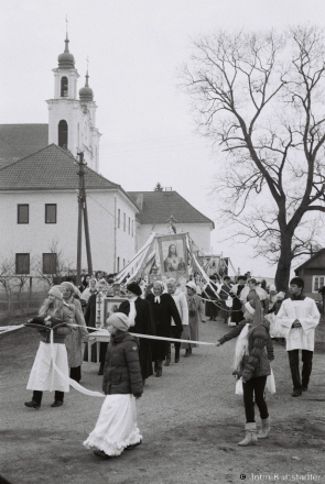 easter-morning-procession-iuje-2012-2012062b-29