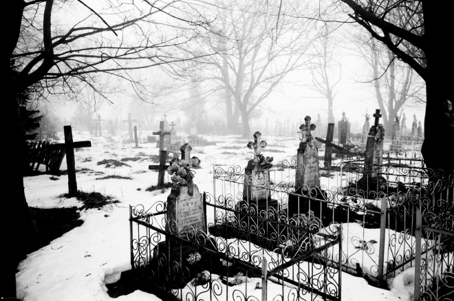 khotamjel-cemetery-20112