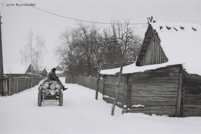 logs-for-heating-hothouse-tsjerablichy-2011
