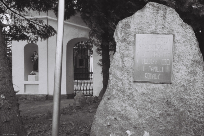 memorial-to-victims-of-stalinism-sapotskin-2009