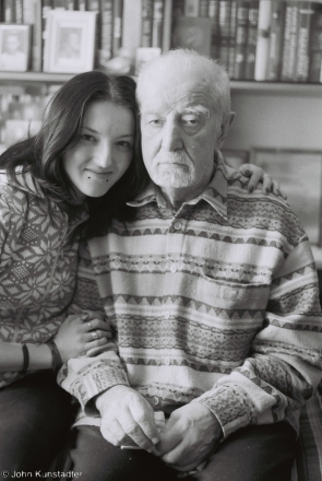 national-poet-of-belarus-ryhor-baradulin-with-granddaughter-dominika-mjensk-2012-2012071a-2a