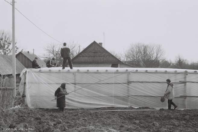 preparing-the-hothouse-azdamichy-2012-2012082b-12a