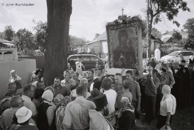 procession-feast-of-the-hodegetria-dzisna-2011-2011220-08