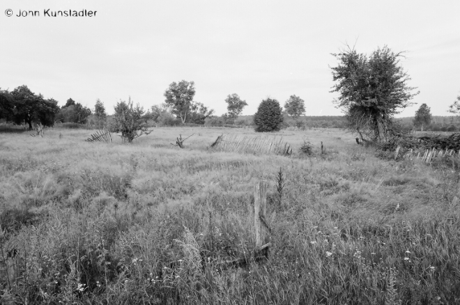 razed-village-the-zone-homjel-region-2001