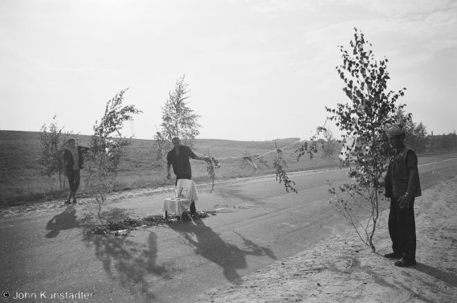 waiting-for-the-wedding-party-hlybokaje-district-2007-2007328-13