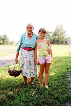 women-of-polesia-machul-2007